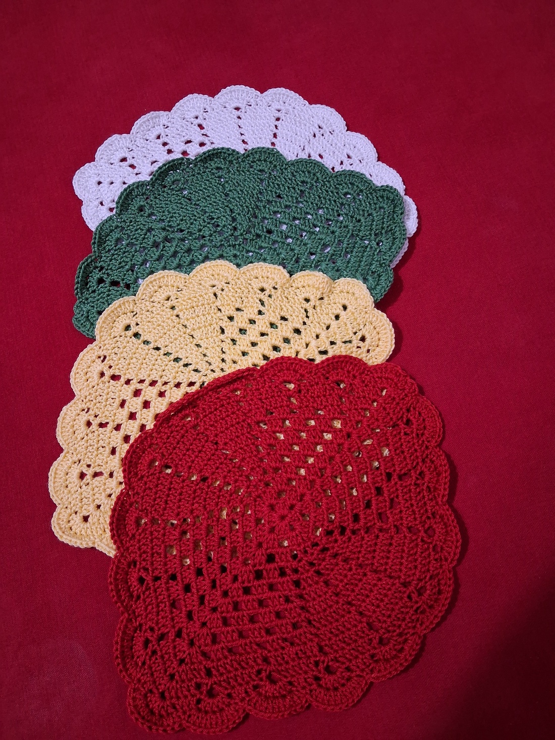 Suport crosetat - casă & stil de viață - decorațiuni de casă - decorațiuni de masă și rafturi - suport de carte - Artynos.ro