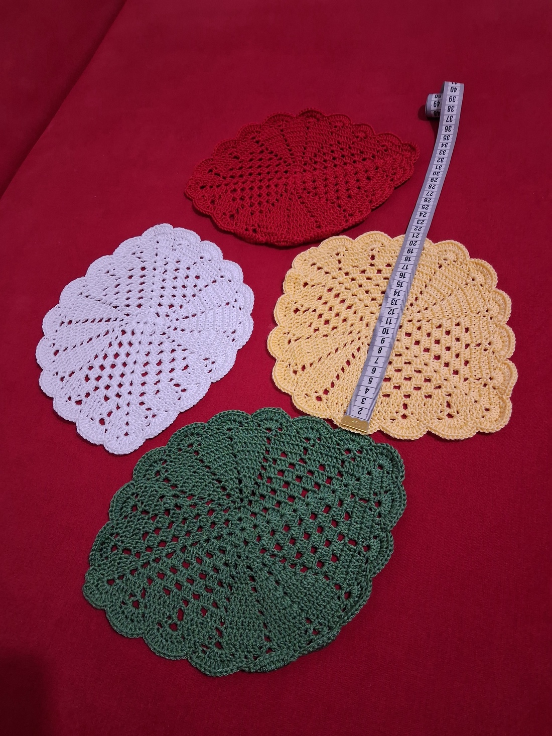 Suport crosetat - casă & stil de viață - decorațiuni de casă - decorațiuni de masă și rafturi - suport de carte - Artynos.ro