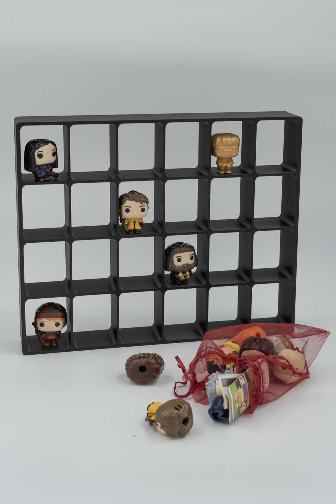 Suport pentru figurine Kinder Joy - casă & stil de viață - organizare & depozitare - cutie depozitare - Artynos.ro