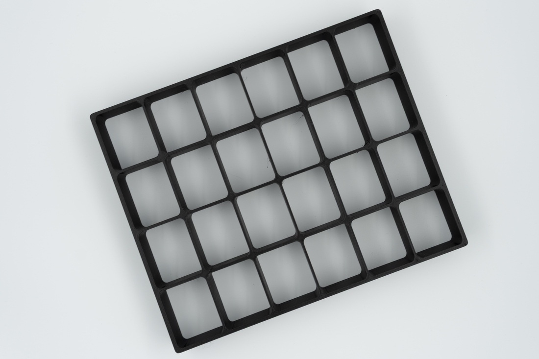 Suport pentru figurine Kinder Joy - casă & stil de viață - organizare & depozitare - cutie depozitare - Artynos.ro