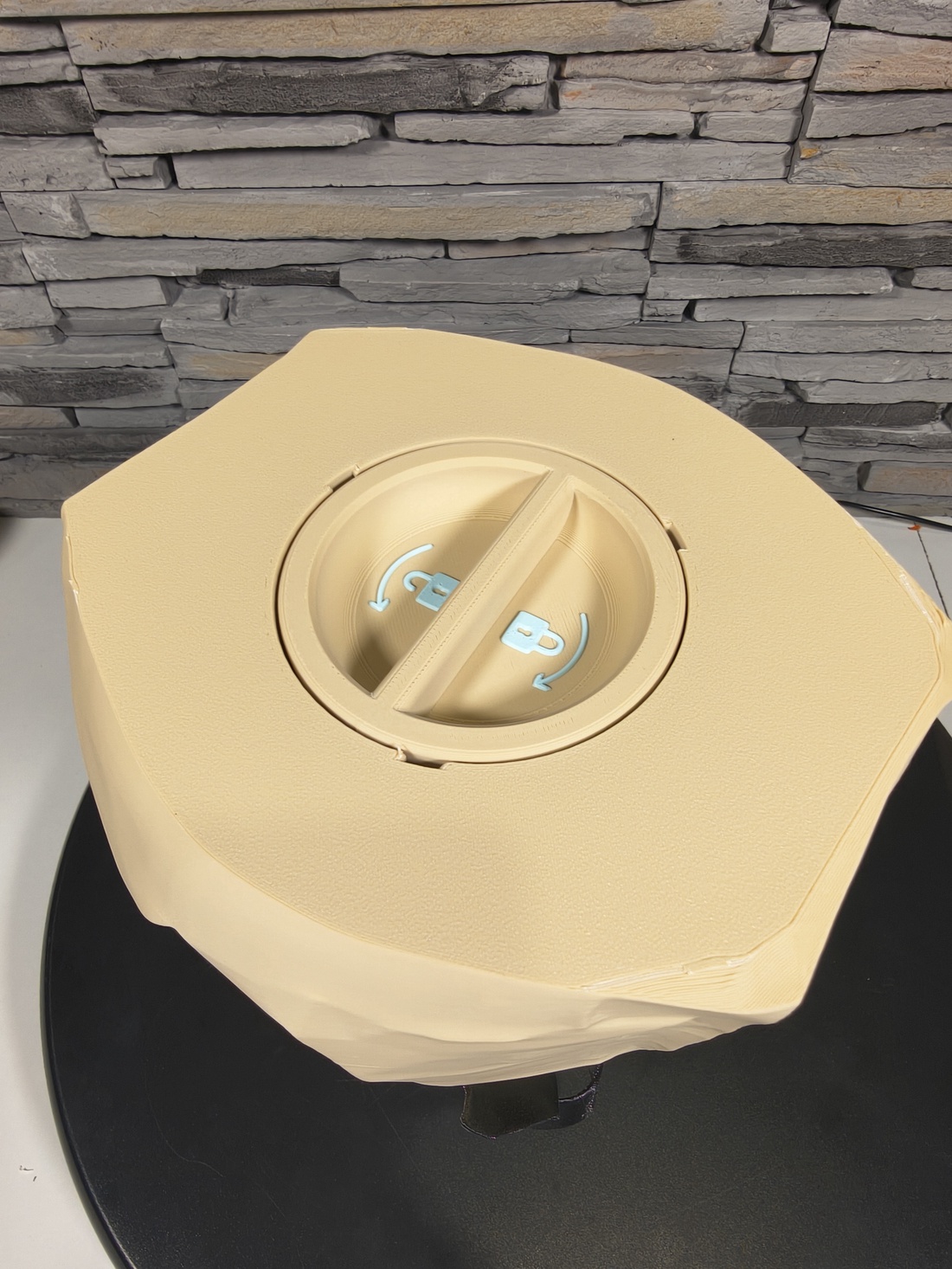 Vaza pentru flori artificiale cu compartiment secret - casă & stil de viață - decorațiuni de casă - accesorii florale - vaze - Artynos.ro