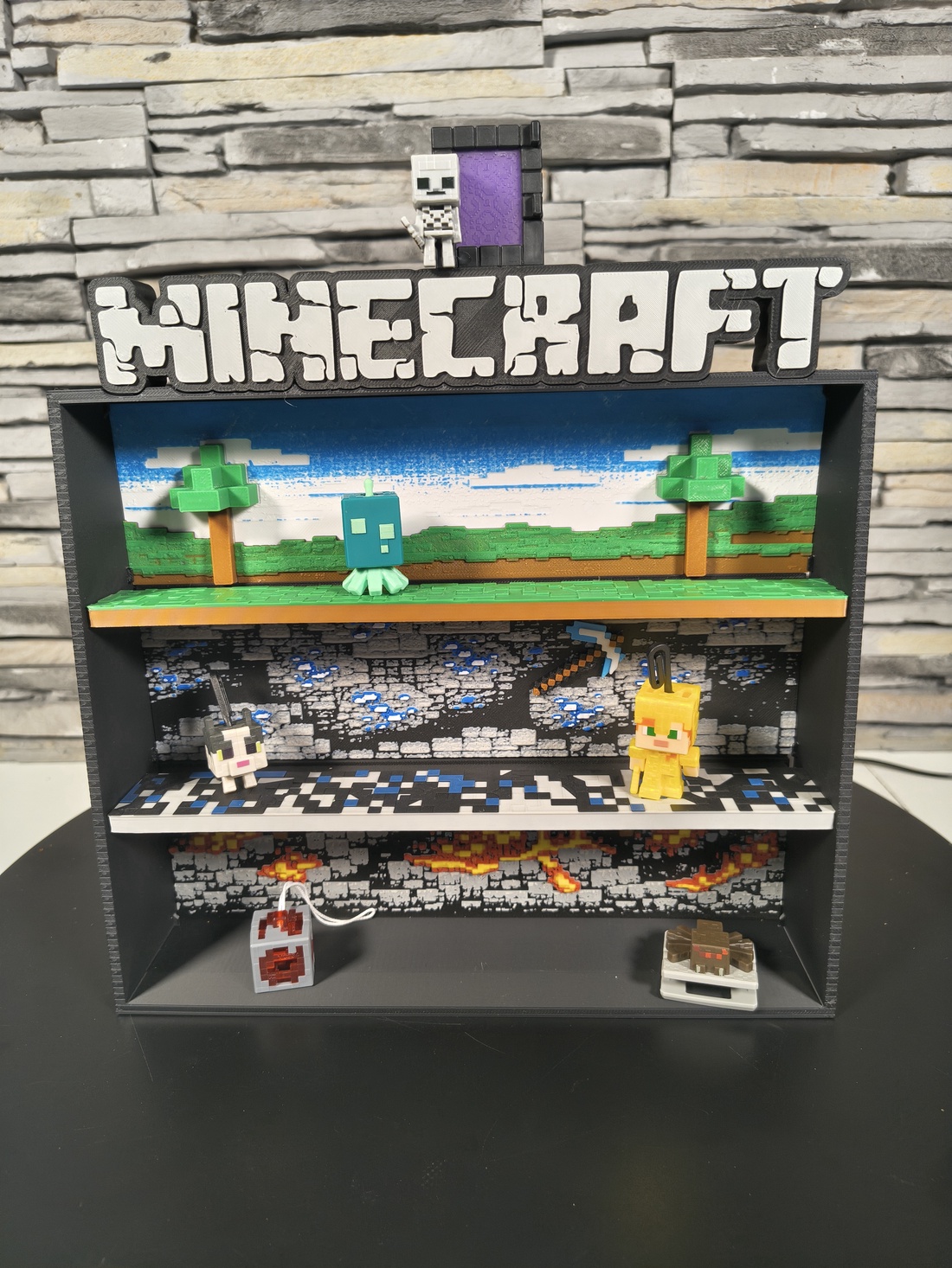 �� Display pentru figurine Minecraft Kinder Joy � suport colecție �� - casă & stil de viață - organizare & depozitare - organizator birou - Artynos.ro