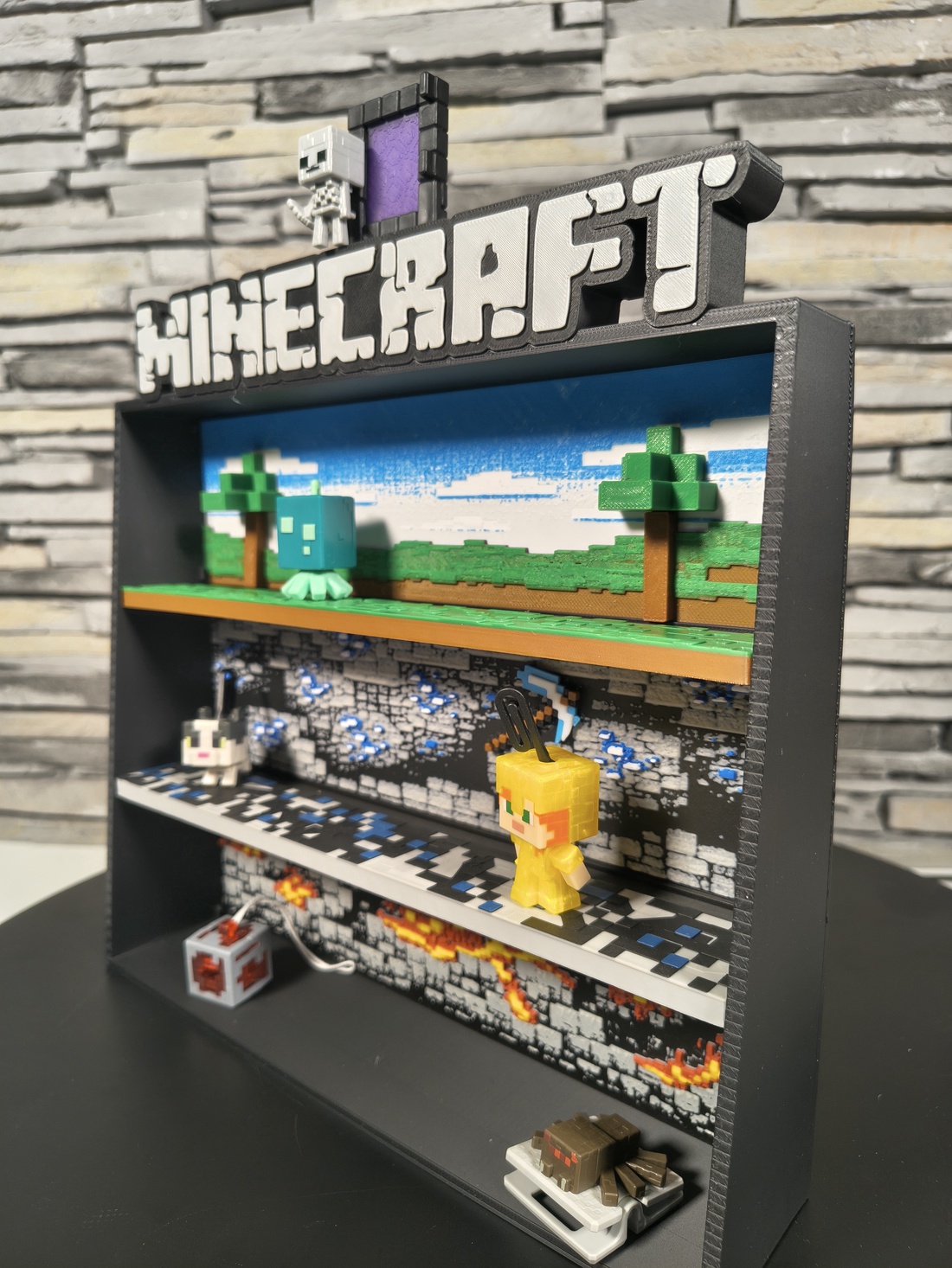 �� Display pentru figurine Minecraft Kinder Joy � suport colecție �� - casă & stil de viață - organizare & depozitare - organizator birou - Artynos.ro
