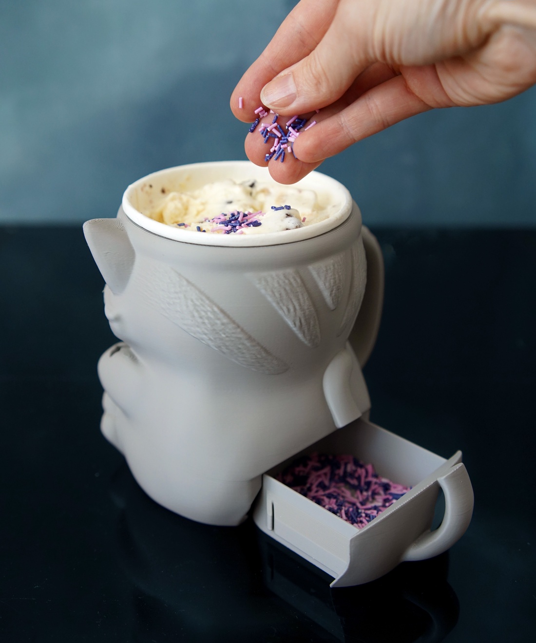 ��� Suport înghețată pisicuță � decor adorabil și practic � cu sertar pt sprinkles ��� - casă & stil de viață - echipamente de bucătărie - accesorii de servire - căni - Artynos.ro