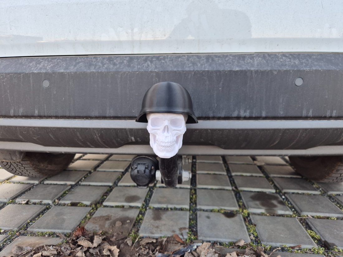 � Decor cârlig remorcare � craniu cu cască � accesoriu auto  � - casă & stil de viață - mașină - sticker de mașină - Artynos.ro