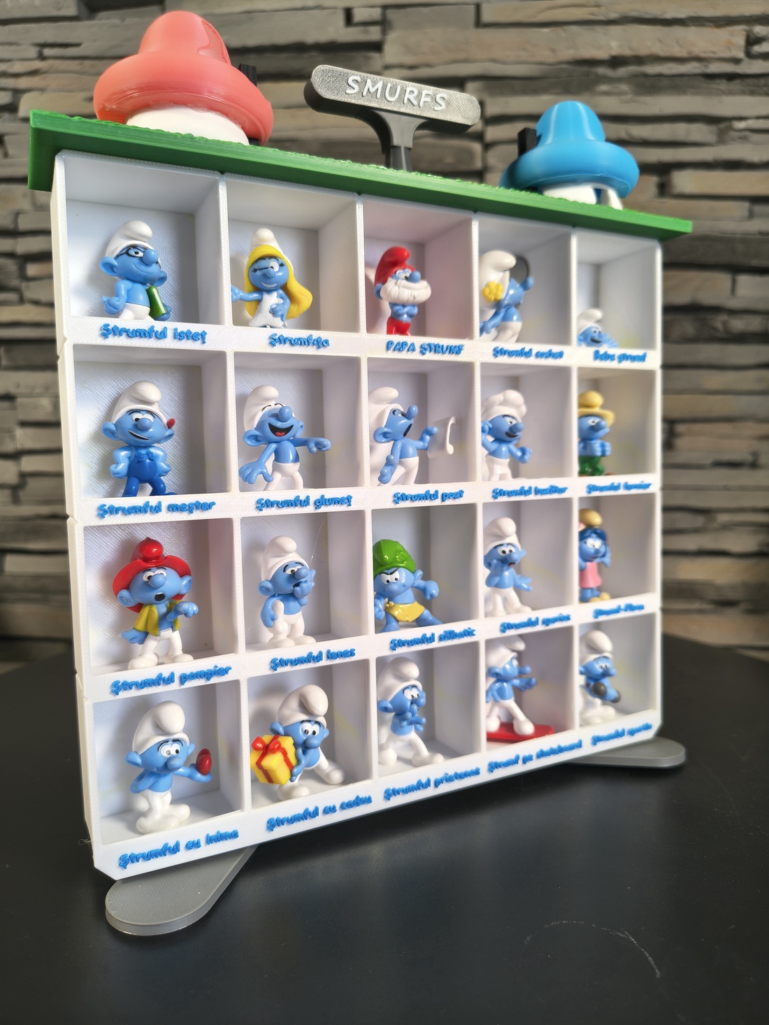 � Display Ștrumfi Kaufland � suport colecție figurine � organizator PERSONALIZABIL � - casă & stil de viață - organizare & depozitare - organizator birou - Artynos.ro