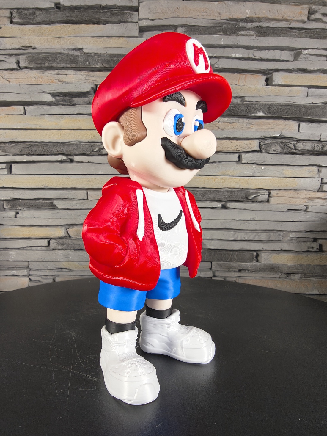 Figurină Mario Urban Vibes � Art Toy Premium, Decor Modern, Cadou pentru Copii  - accessorii și unelte - accesorii decorative - figurine - Artynos.ro