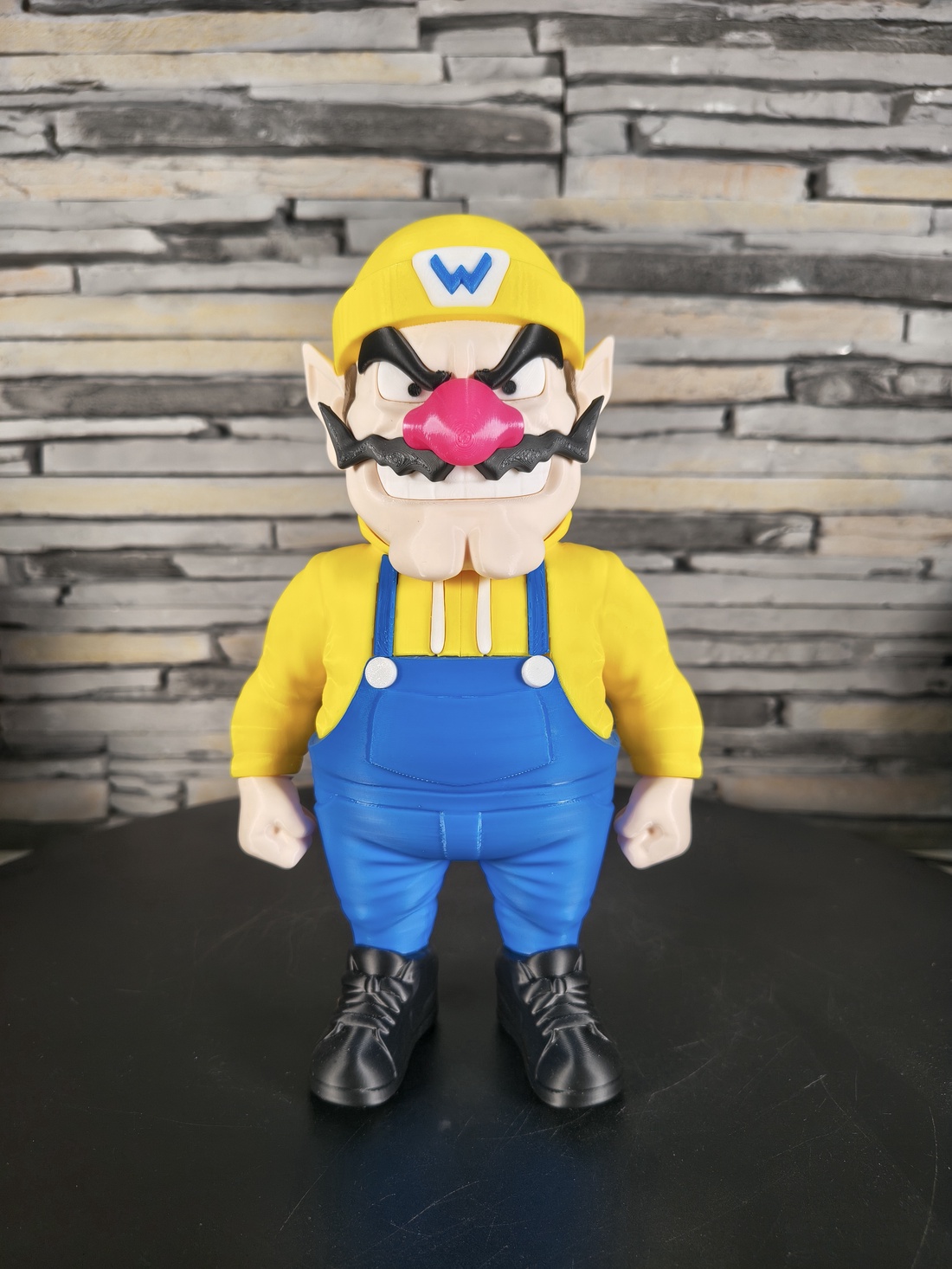 Figurină Wario Urban Vibes � Art Toy Premium, Decor Modern, Cadou pentru Copii - accessorii și unelte - accesorii decorative - figurine - Artynos.ro