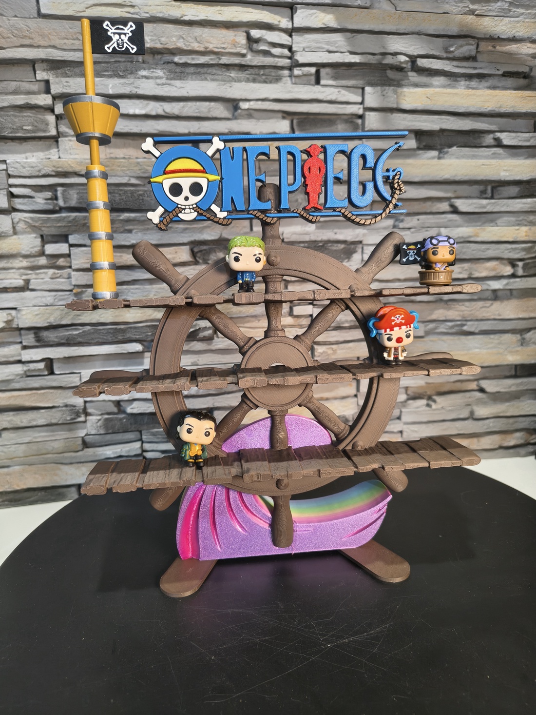 Display One Piece timonă � suport figurine Kinder Joy Funko Pop - casă & stil de viață - organizare & depozitare - organizator birou - Artynos.ro