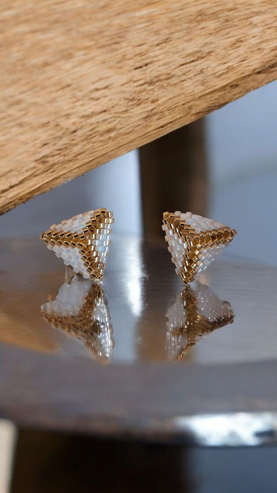 Cercei Triangle - accesorii nuntă - bijuterii mireasă - cercei mireasă - Artynos.ro Cercei Triangle - accesorii nuntă - bijuterii mireasă - cercei mireasă - Artynos.ro