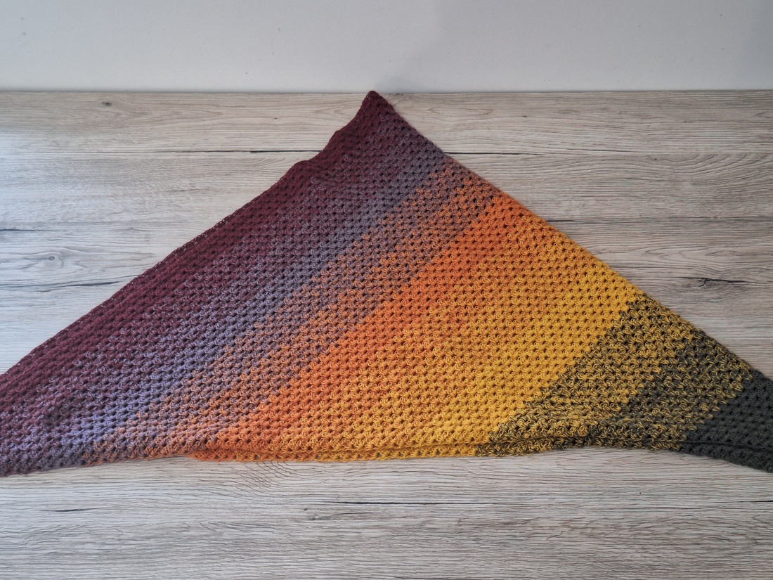 Șal croșetat cu peisaj de toamnă - îmbrăcăminte și modă - eșarfe, pălării, fularuri - șaluri - Artynos.ro