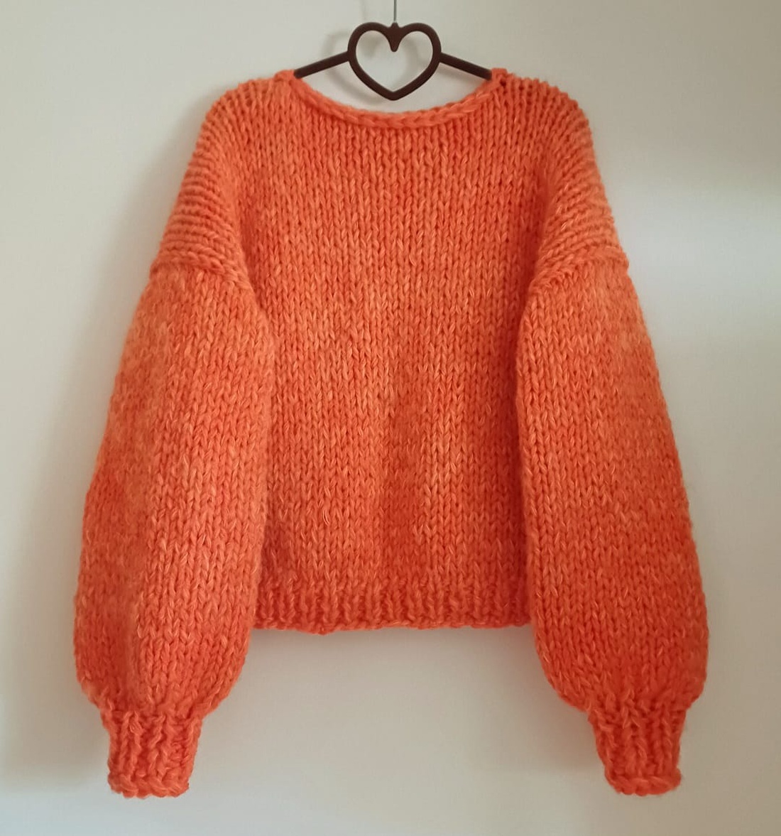 Pulover portocala - îmbrăcăminte și modă - haine damă - bluze damă - Artynos.ro