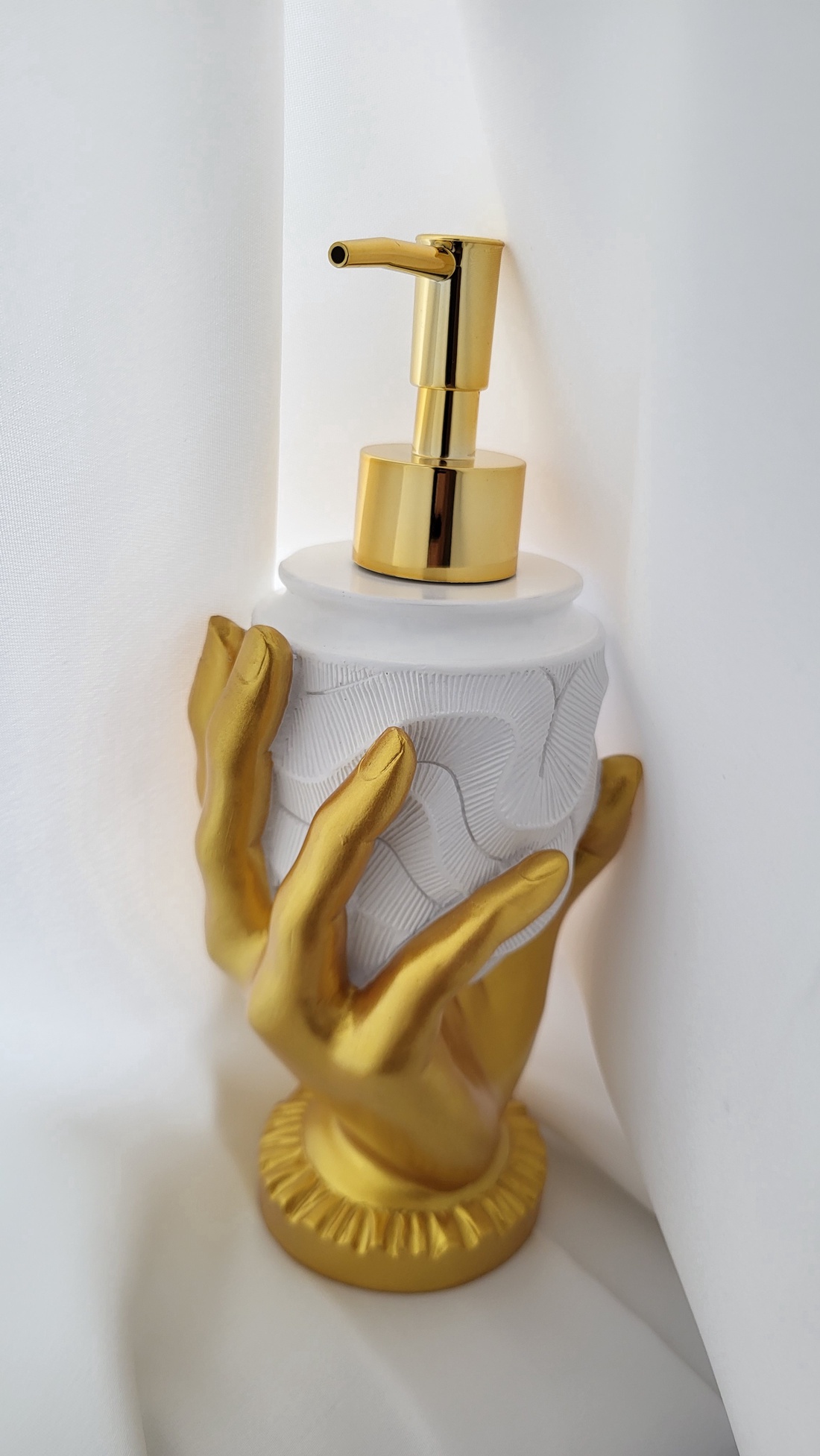 Sapun Lichid - Gel de duș - baie și frumusețe - săpunuri și articole de igienă - gel de duș artizanal - Artynos.ro Sapun Lichid - Gel de duș - baie și frumusețe - săpunuri și articole de igienă - gel de duș artizanal - Artynos.ro