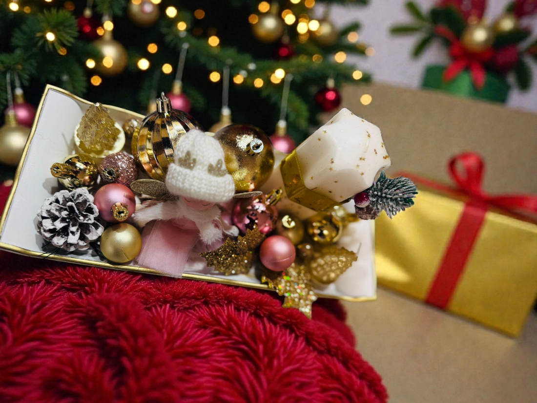 Zâna Aurie de Crăciun - crăciun - decorațiuni de crăciun de casă - decor pentru masă de crăciun - Artynos.ro