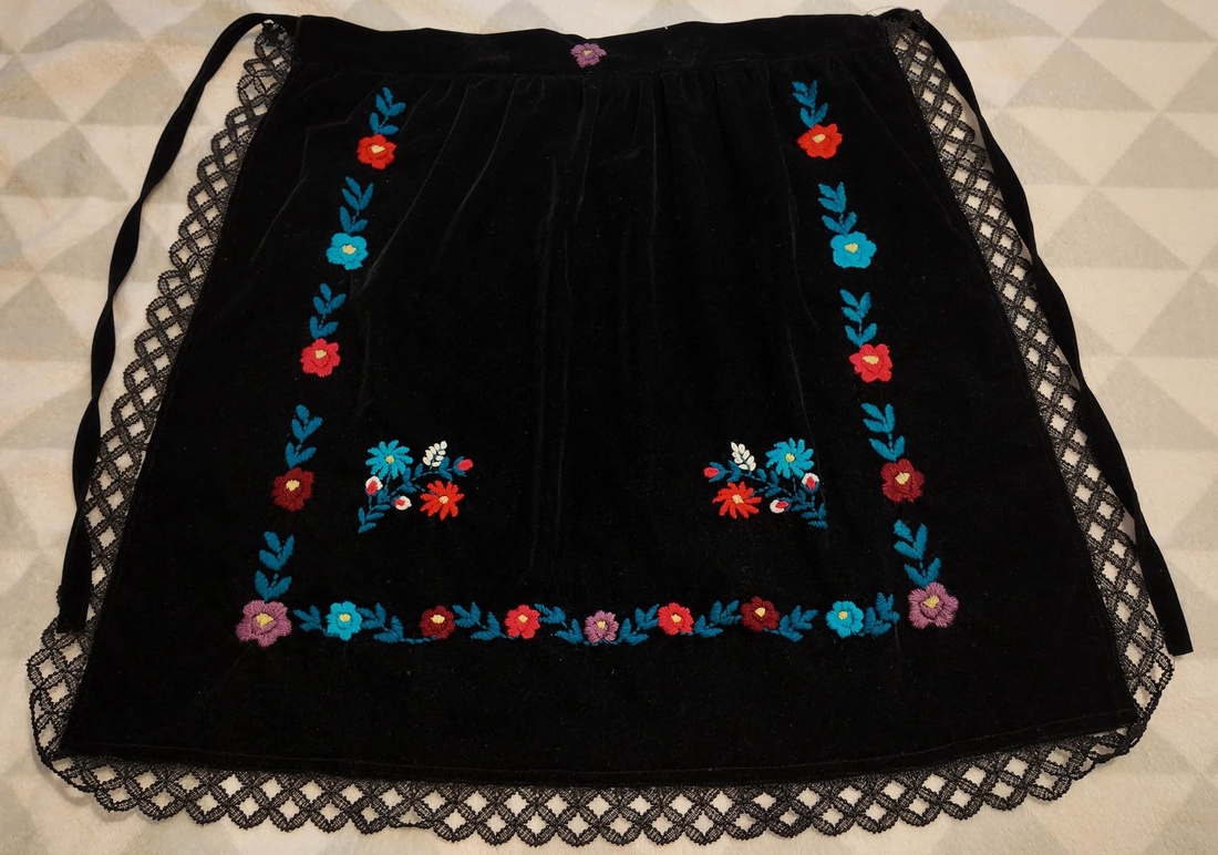 Costum Popular Bihor - îmbrăcăminte și modă - haine damă - blazer și costum - Artynos.ro