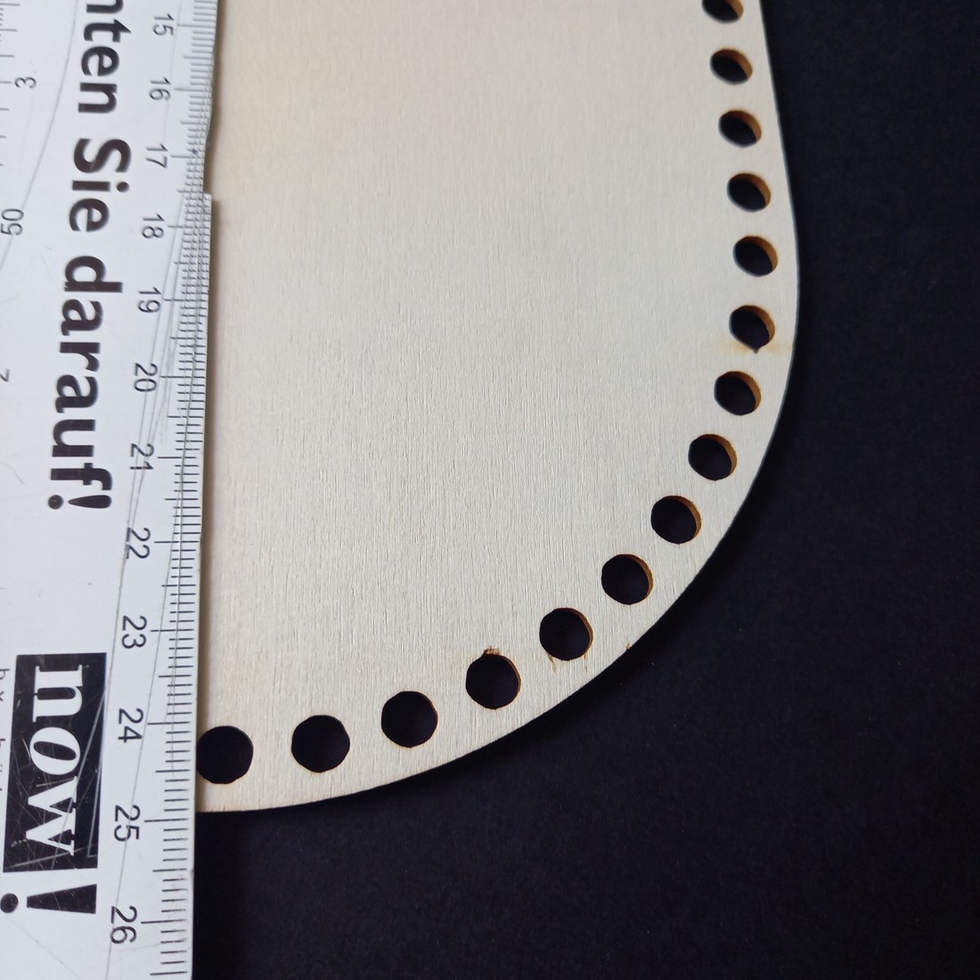25x15 cm Material decorativ din lemn natural, potrivit pentru croșetat   -  - Artynos.ro