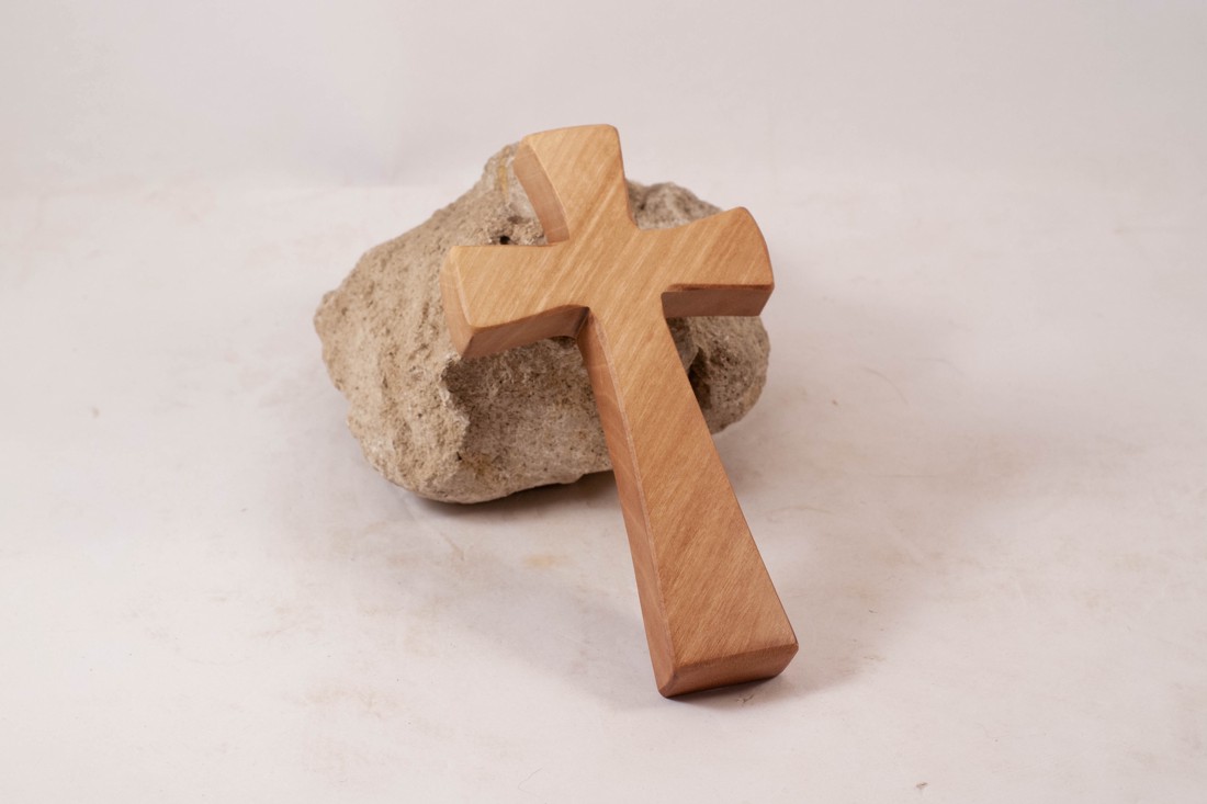 crucifix din lemn, crucifix de perete  - casă & stil de viață - accesorii religioase - cruce - cruce - Artynos.ro