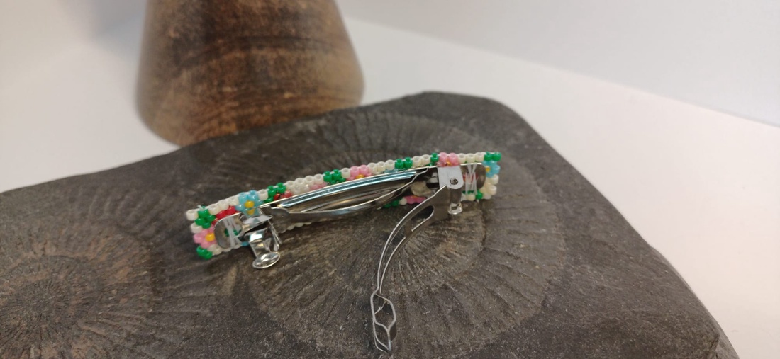 Agrafa margele flori - îmbrăcăminte și modă - accesorii păr - bandă de păr și agrafe păr - Artynos.ro