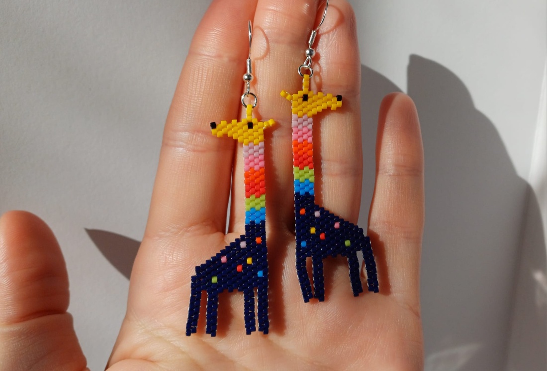Cercei margele girafe - bijuterii - cercei - cercei agățați - Artynos.ro Cercei margele girafe - bijuterii - cercei - cercei agățați - Artynos.ro