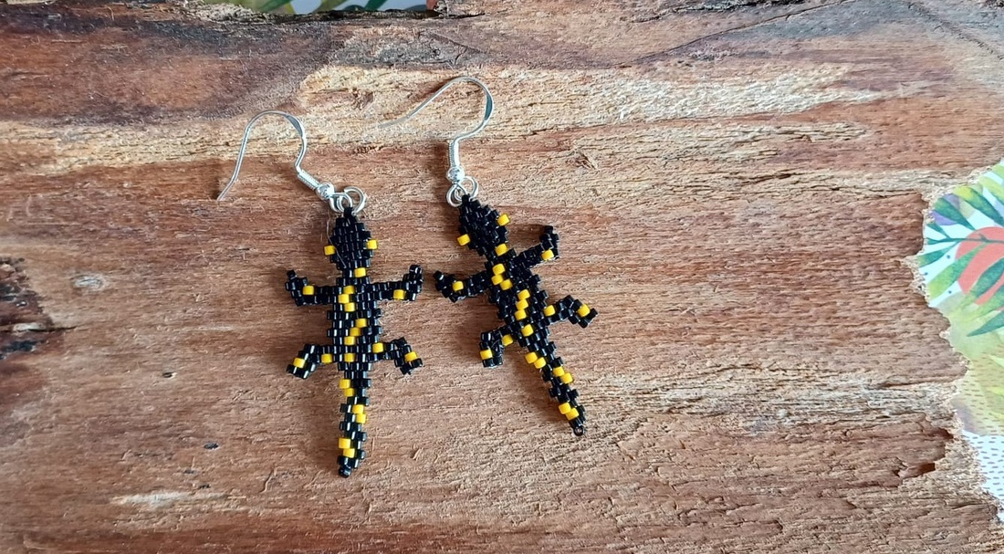 Cercei margele salamandra - bijuterii - cercei - cercei agățați - Artynos.ro Cercei margele salamandra - bijuterii - cercei - cercei agățați - Artynos.ro