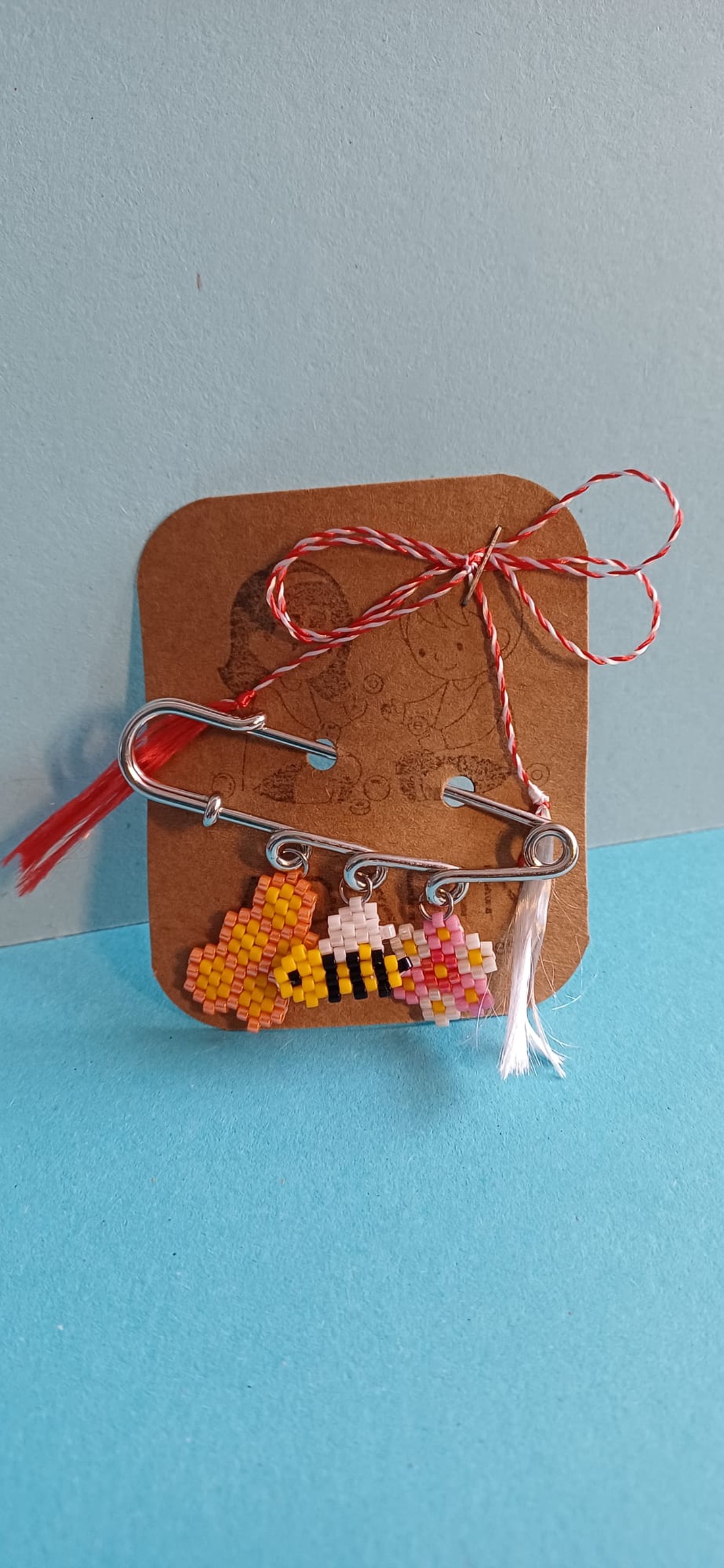 Brosa ac cu flori - bijuterii - broșe - Artynos.ro