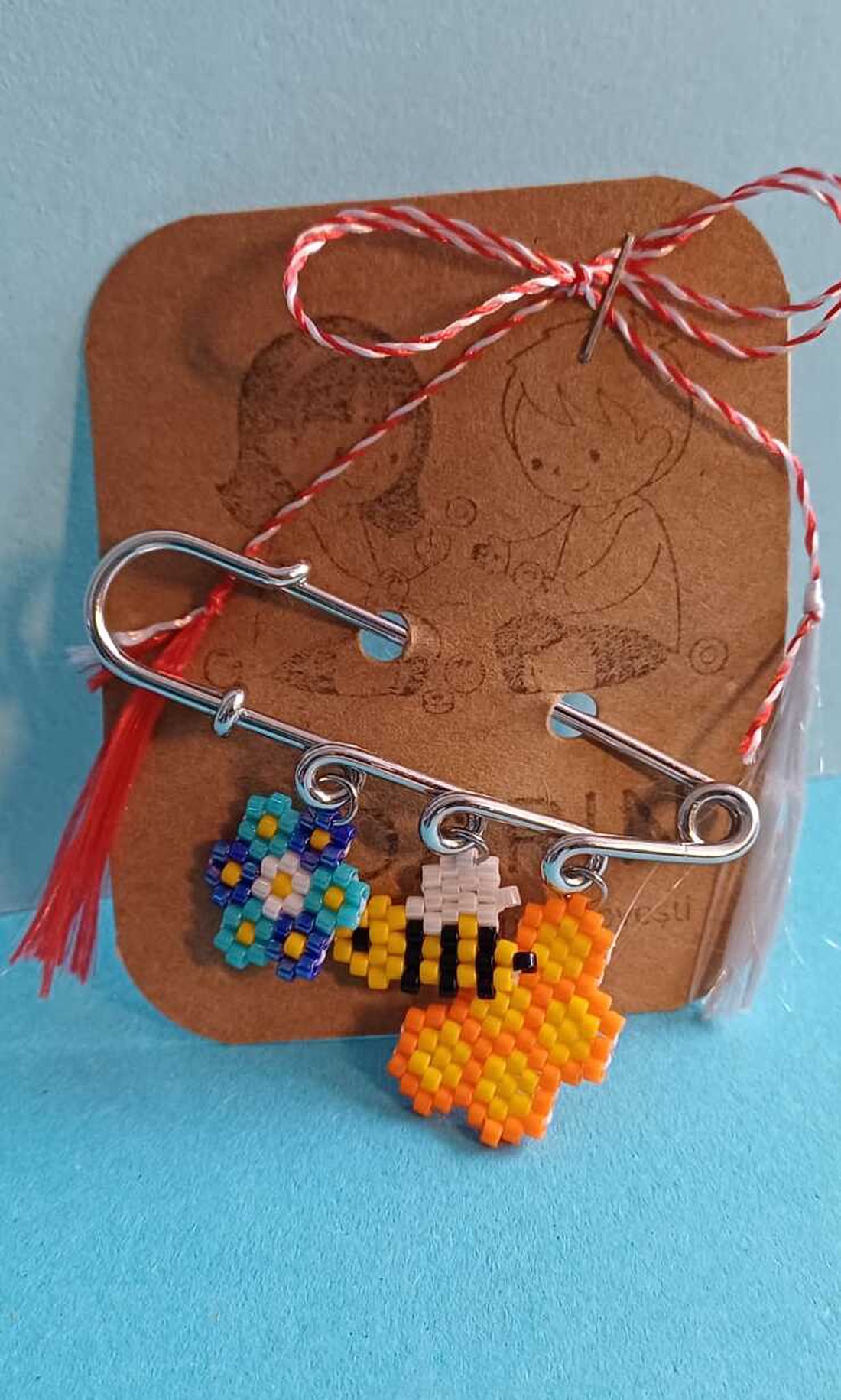 Brosa ac cu flori - bijuterii - broșe - Artynos.ro