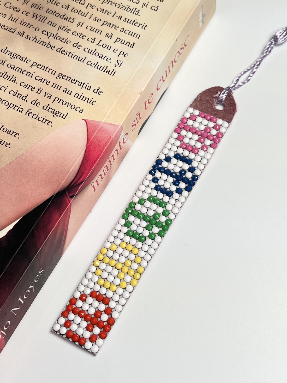 Semn de carte Peace and Colors - cărți și creații cu tematică muzicală, cadouri - semn de carte - Artynos.ro