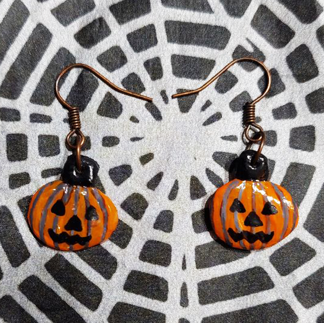 Cercei Halloween Dovleac - casă & stil de viață - accesorii pentru decorat casa - halloween - tot ce ai nevoie pentru petrecere! - bijuterii halloween - Artynos.ro Cercei Halloween Dovleac - casă & stil de viață - accesorii pentru decorat casa - halloween - tot ce ai nevoie pentru petrecere! - bijuterii halloween - Artynos.ro