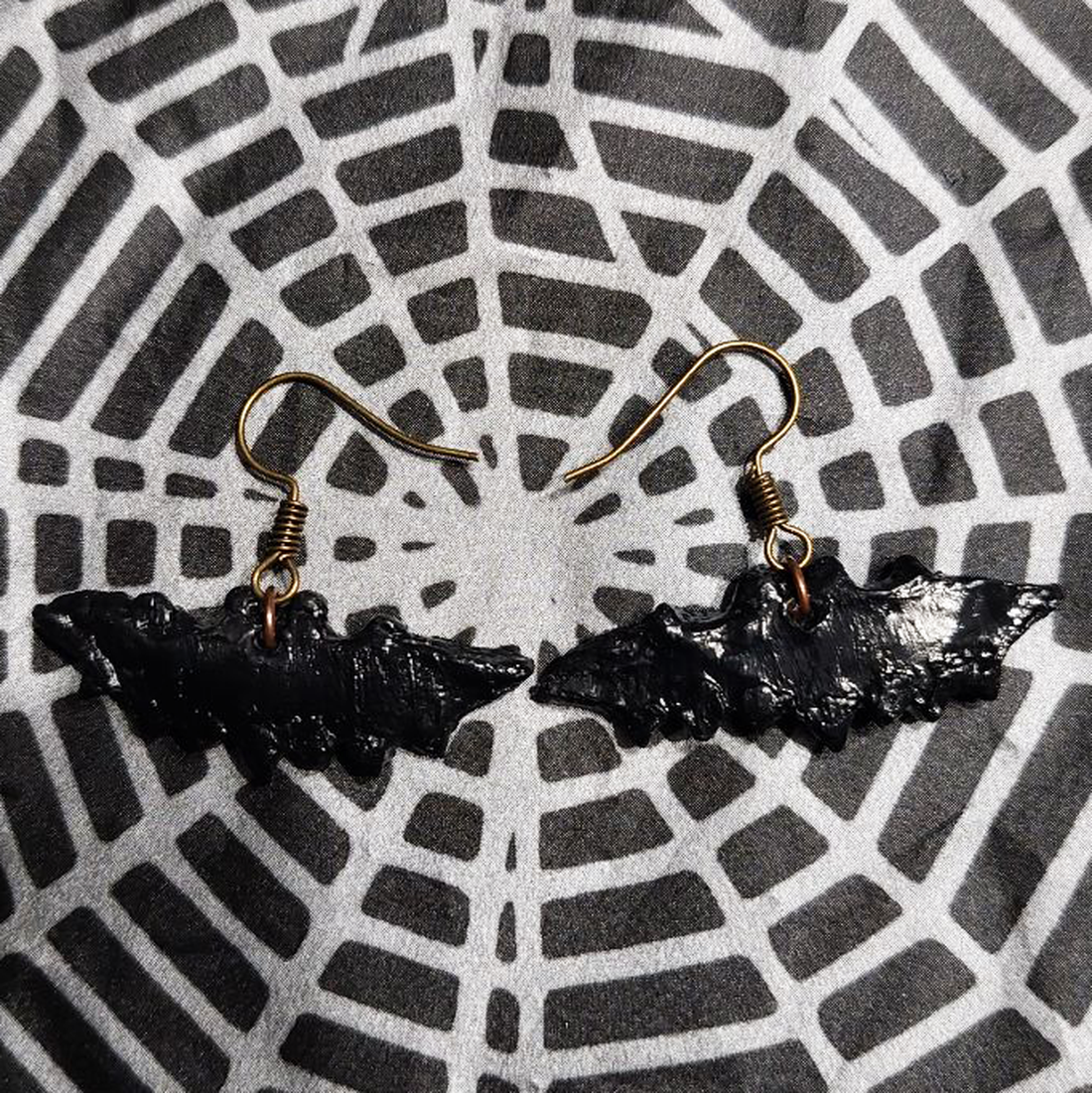 Cercei Halloween Liliac - casă & stil de viață - accesorii pentru decorat casa - halloween - tot ce ai nevoie pentru petrecere! - bijuterii halloween - Artynos.ro Cercei Halloween Liliac - casă & stil de viață - accesorii pentru decorat casa - halloween - tot ce ai nevoie pentru petrecere! - bijuterii halloween - Artynos.ro