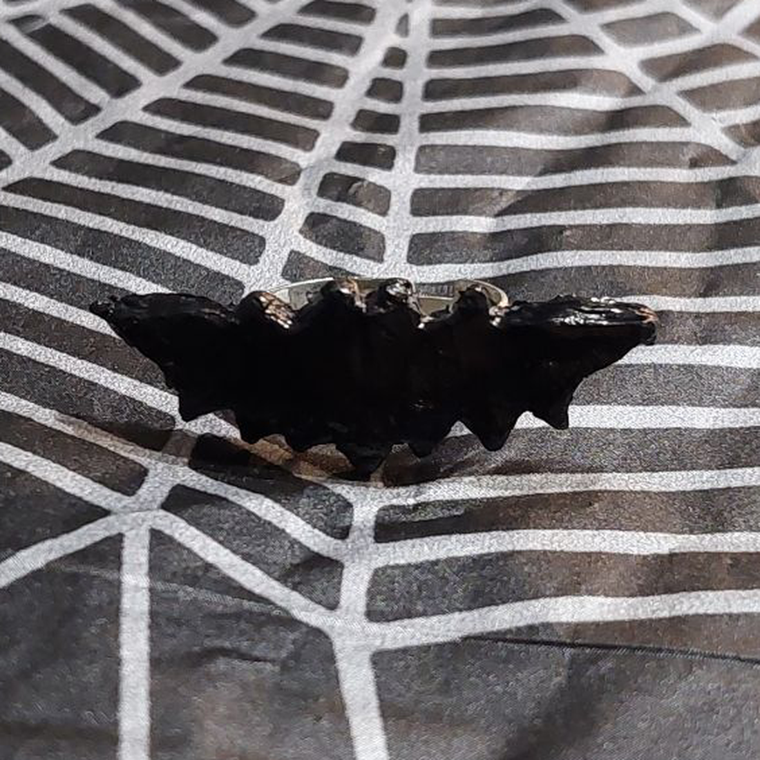 Inel Halloween Liliac - casă & stil de viață - accesorii pentru decorat casa - halloween - tot ce ai nevoie pentru petrecere! - bijuterii halloween - Artynos.ro Inel Halloween Liliac - casă & stil de viață - accesorii pentru decorat casa - halloween - tot ce ai nevoie pentru petrecere! - bijuterii halloween - Artynos.ro