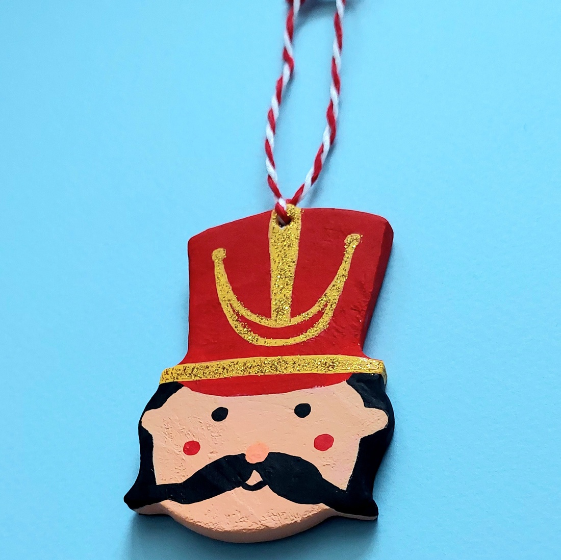 Decorațiune Handmade Brad Craciun Spargatorul de Nuci din lut polimeric - crăciun - decorațiuni de crăciun de casă - figurine pentru pomul de crăciun - Artynos.ro