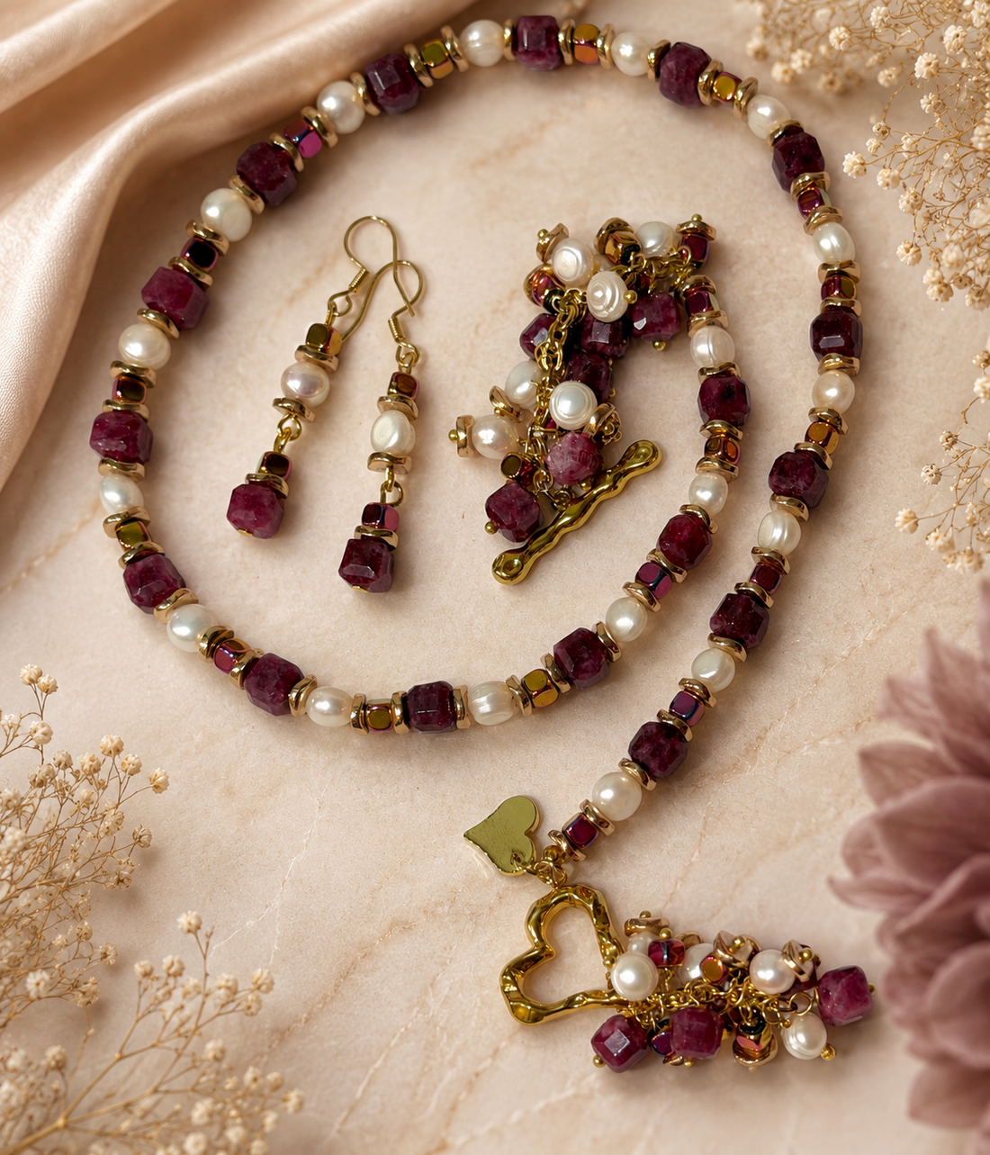 SETBURGUNDY ELEGANCEjad fațetat,perle de cultură,hematit electroplacat,accesorii placate cu aur,inox - bijuterii - seturi de bijuterii - Artynos.ro