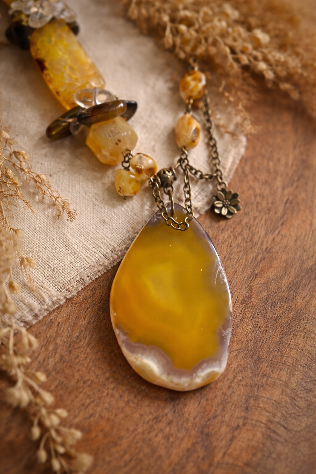 COLIER CARAMELIZED AMBER HONEY chihlimbar,agate,ochi de tigru,citrin,bronz - bijuterii - coliere - coliere din mărgele - Artynos.ro