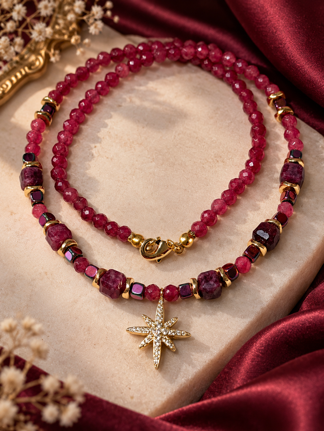 Colier finuț din agate fațetate,jad cuburi,hematit electroplacat,inoxRUBY SPELL - bijuterii - coliere - coliere din mărgele - Artynos.ro