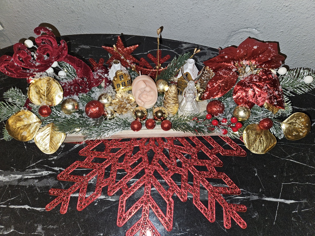 Aranjamente de Crăciun  - crăciun - decorațiuni de crăciun de casă - decor pentru masă de crăciun - Artynos.ro