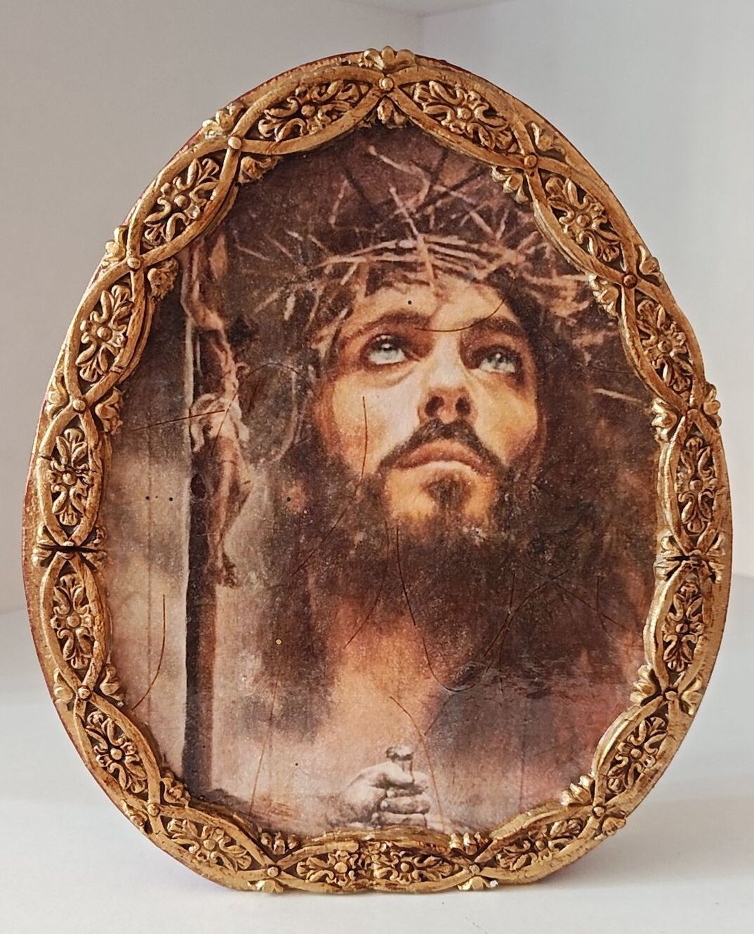 Ou decorativ plat - casă & stil de viață - obiecte religioase și de devoțiune - Artynos.ro Ou decorativ plat - casă & stil de viață - obiecte religioase și de devoțiune - Artynos.ro