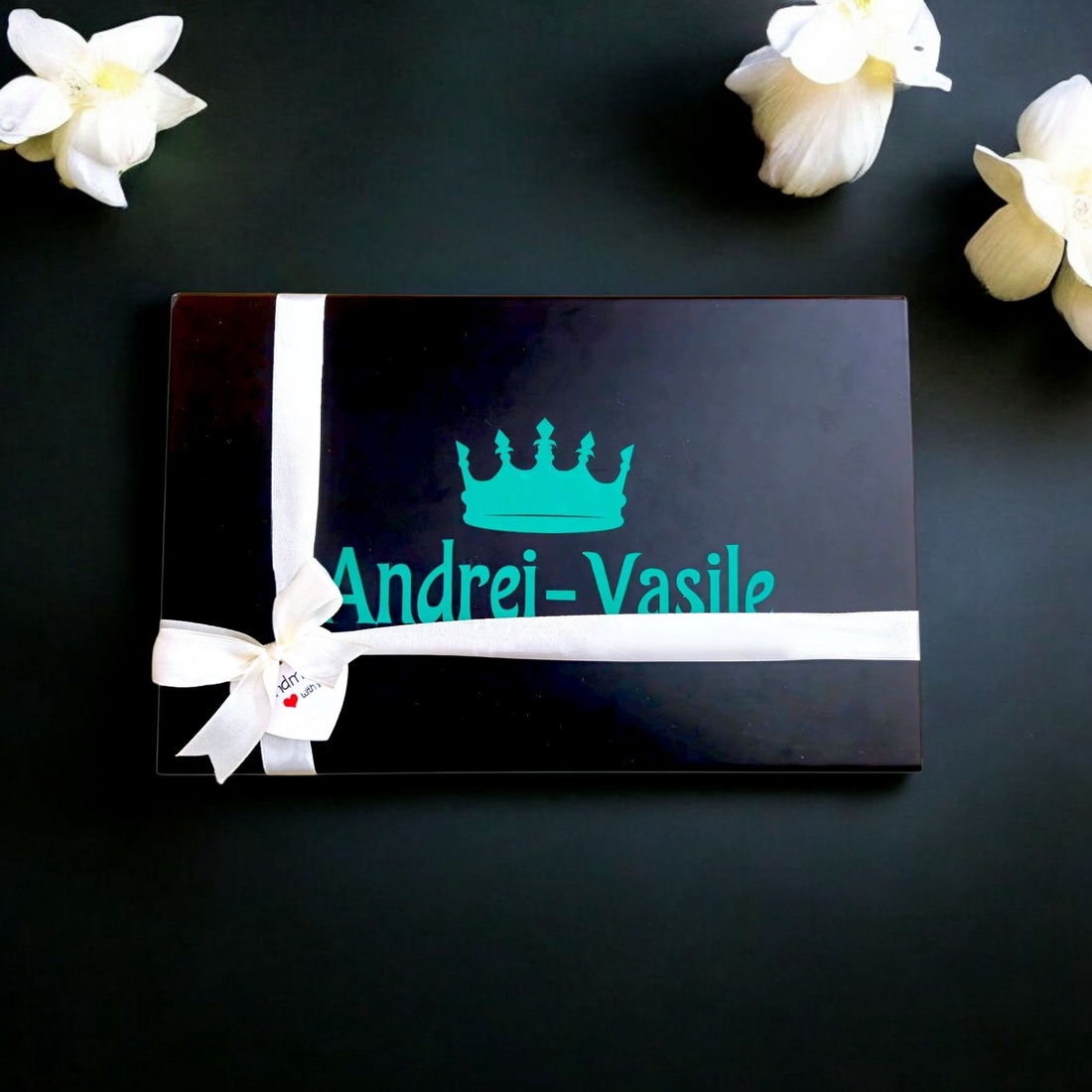 Cutie cadou nou-născut personalizată - jucării și echipamente pentru copii - daruri de botez - Artynos.ro