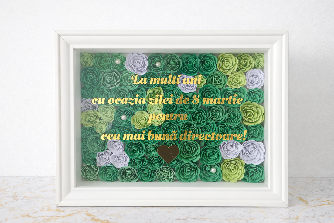 Ramă decorativă cu flori 3D din hârtie cartonată � personalizată după dorința ta - arte vizuale și accesorii  - imagini cu broderii - alte tablouri textil - Artynos.ro