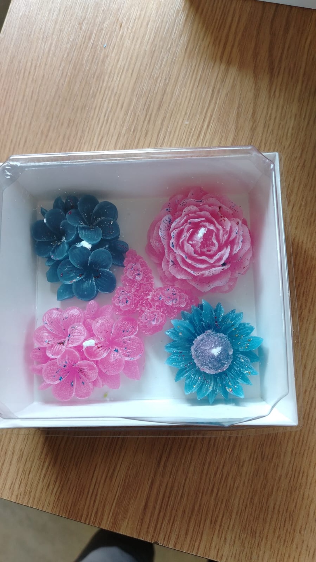 Cutia cu flori - casă & stil de viață - lumânări, parfumuri, arome - felinar cu lumânare - Artynos.ro