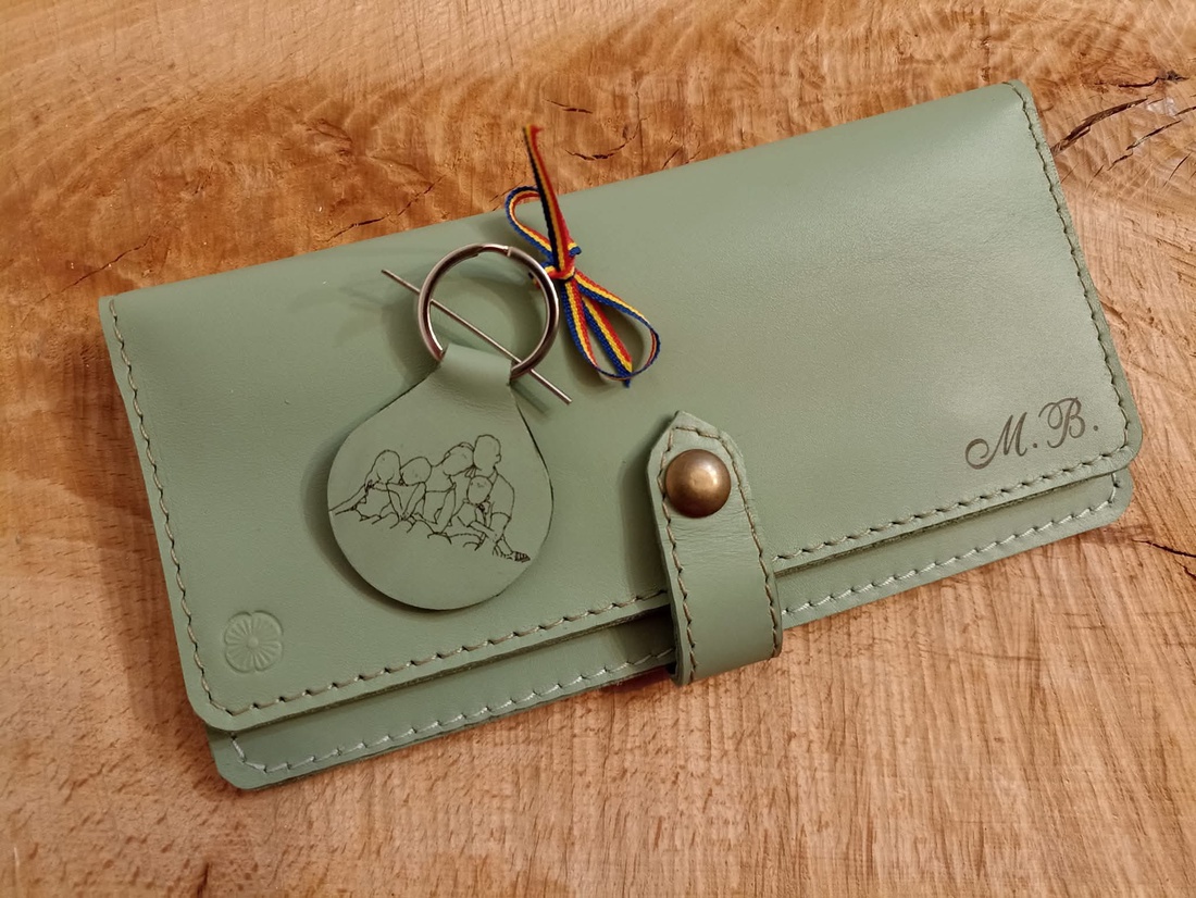 Portofel dama din piele naturala pictat sau gravat LASER - genți și portofele - portofele, huse, suporturi - portofele - portofele damă - Artynos.ro