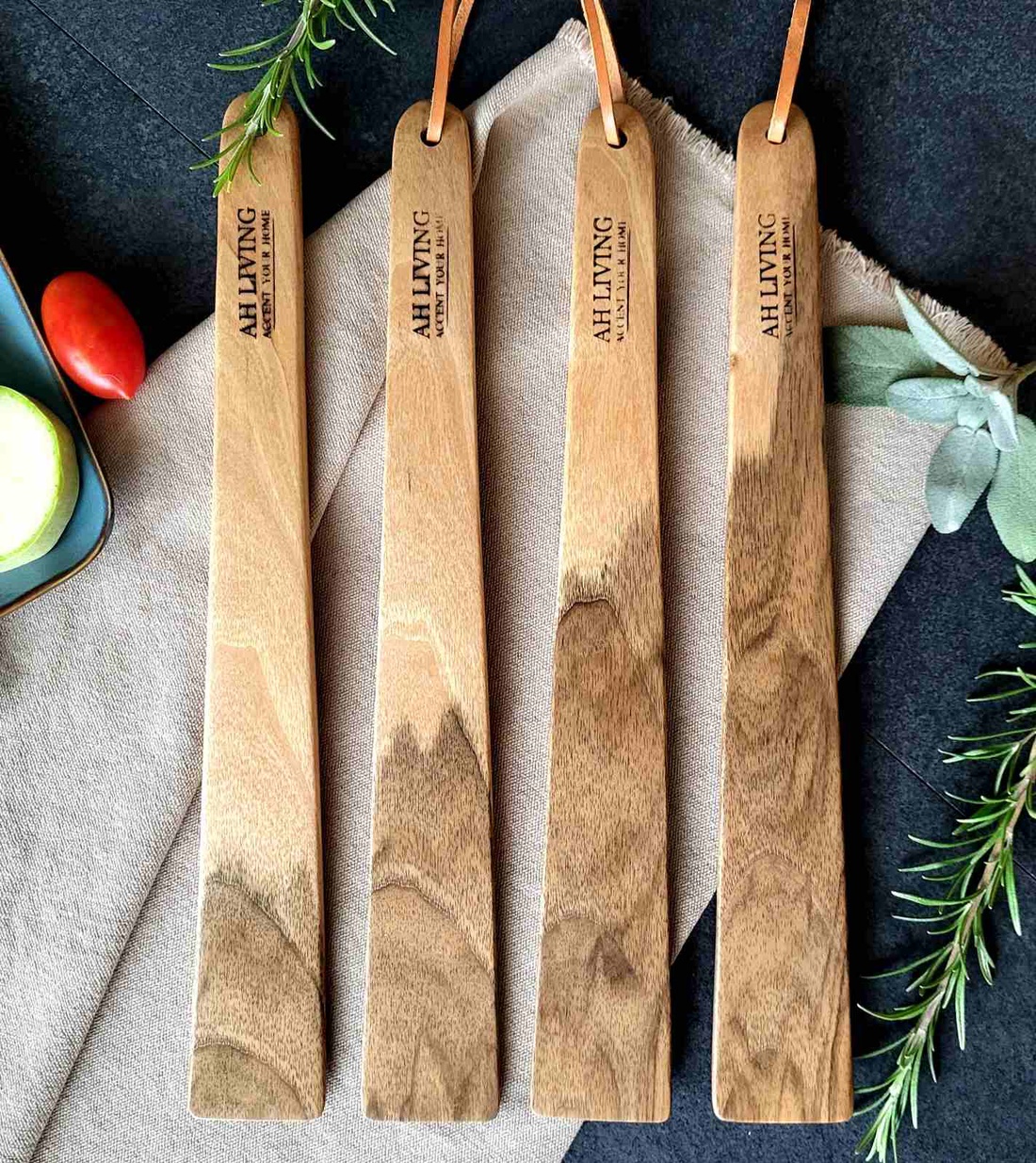 Spatula  din Nuc european - casă & stil de viață - echipamente de bucătărie - accesorii de gătit - tocătoare - Artynos.ro