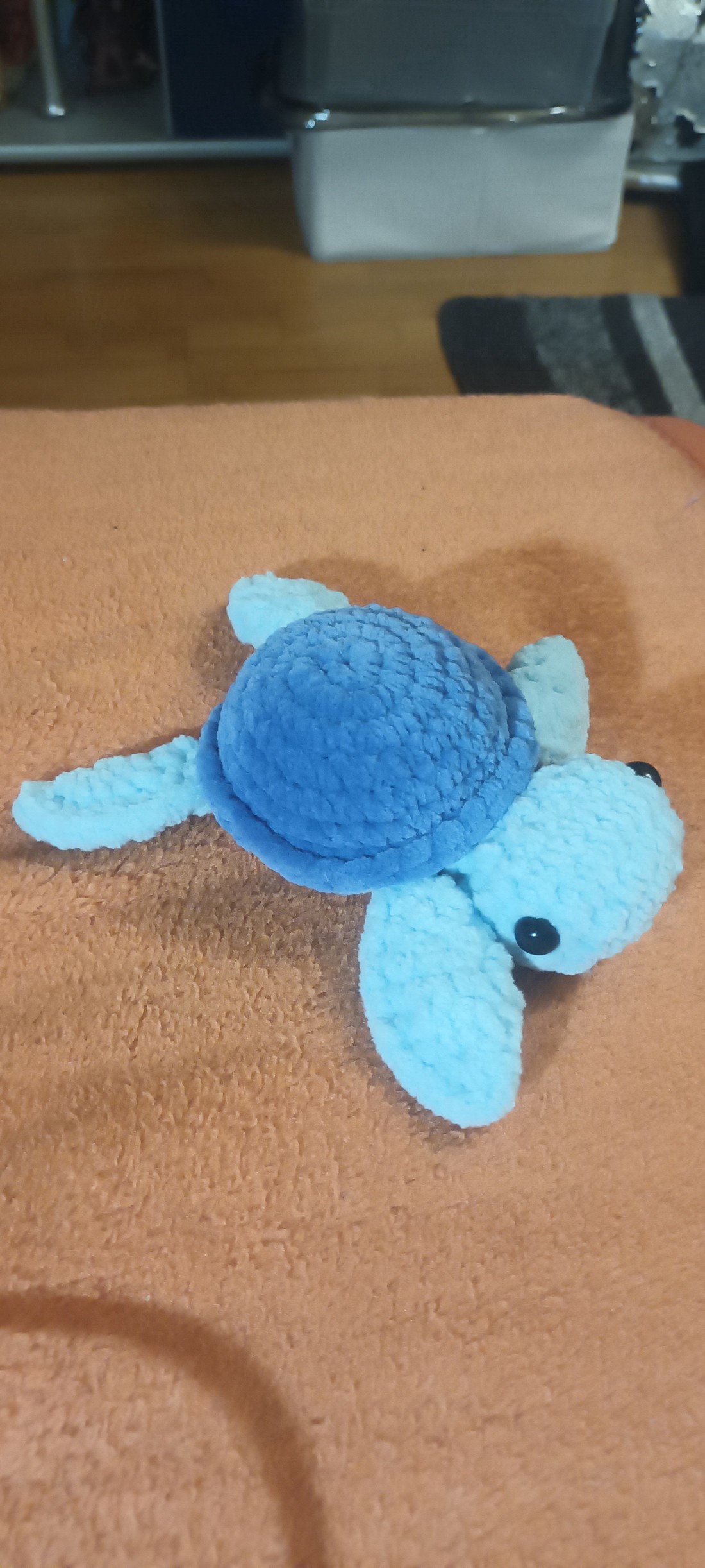 Geniul broaștei țestoase - jucării și echipamente pentru copii - plușuri - figurine de pluș - Artynos.ro Geniul broaștei țestoase - jucării și echipamente pentru copii - plușuri - figurine de pluș - Artynos.ro