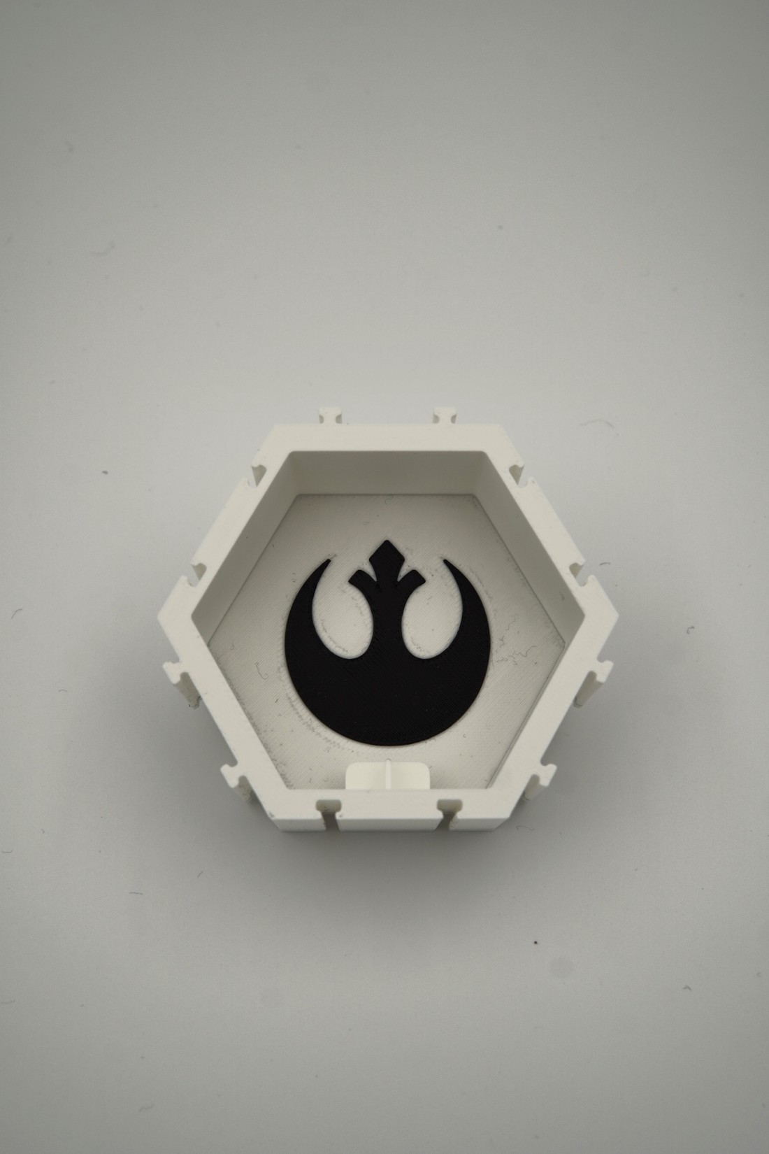 STAR WARS - Suport modular pentru minifigurine LEGO (hexa) -  - Artynos.ro