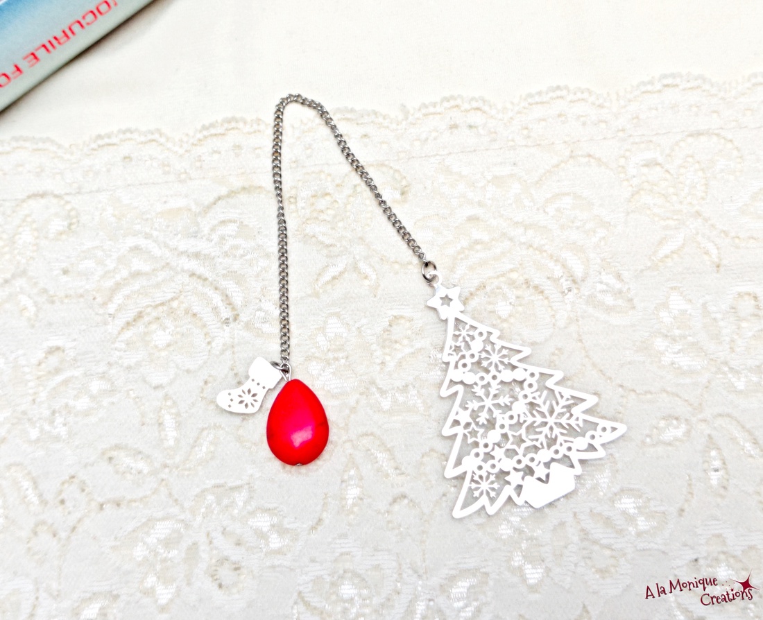 Semn de carte cu brad si howlite - cărți și creații cu tematică muzicală, cadouri - semn de carte - Artynos.ro