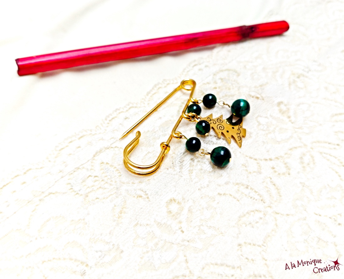 Brosa cu ochi de tigru si bradut - bijuterii - broșe - Artynos.ro