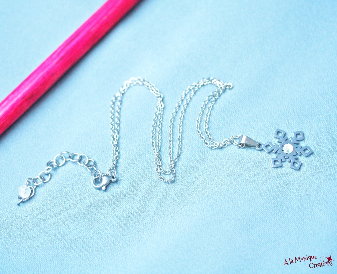 Colier fulg de zapada si cristal de gheata - bijuterii - coliere - coliere cu pandative - Artynos.ro