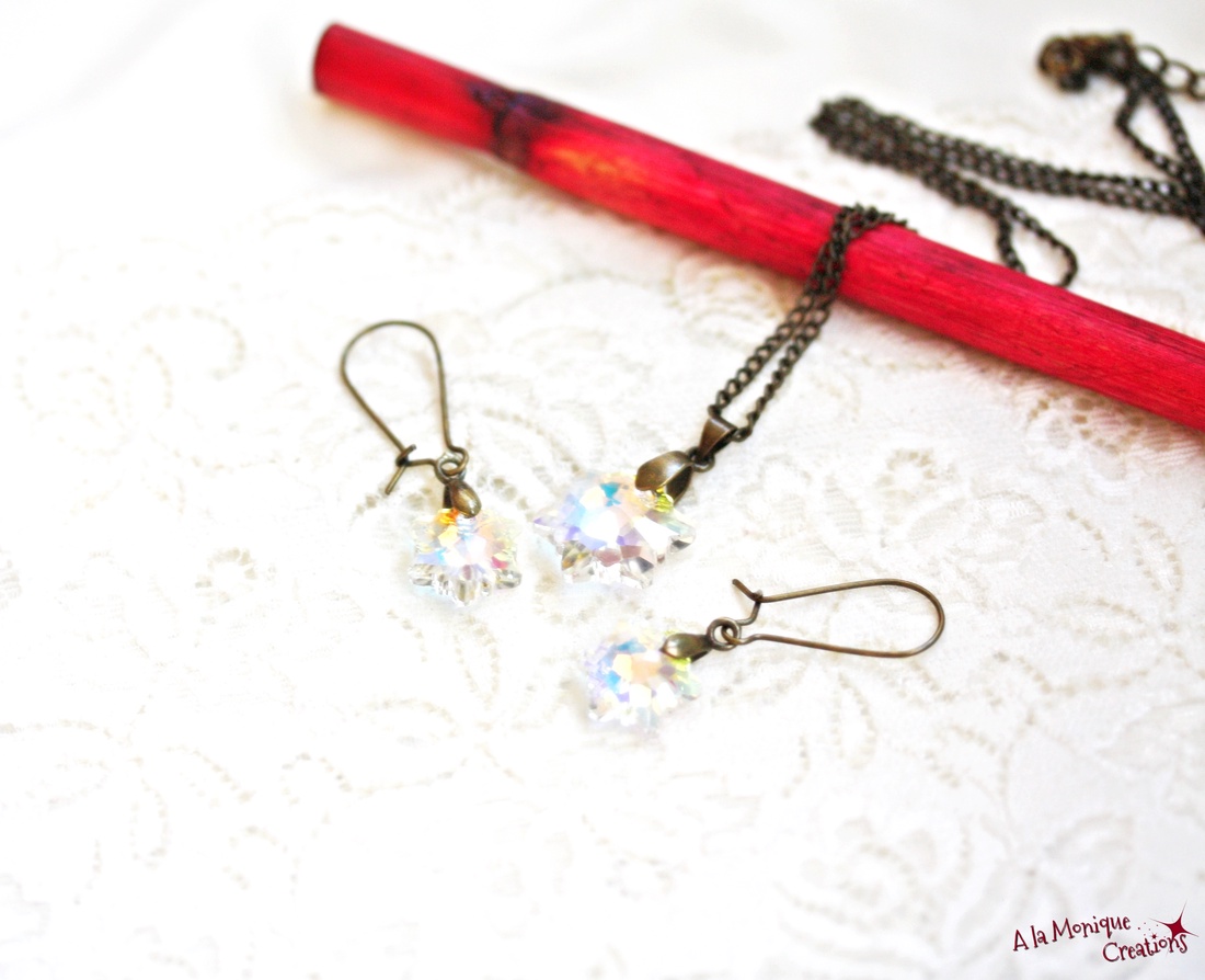 Colier fulg de zapada - bijuterii - coliere - coliere cu pandative - Artynos.ro