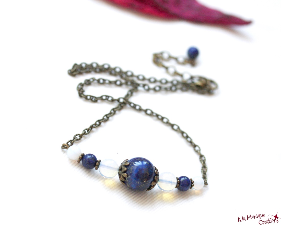 Colier cu lapis lazuli si opalit - bijuterii - coliere - coliere cu pandative - Artynos.ro
