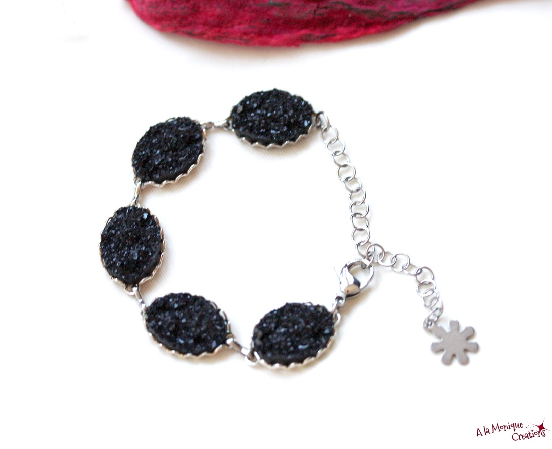 Bratara cu druzy negru - bijuterii - brățări - brățări din mărgele - Artynos.ro