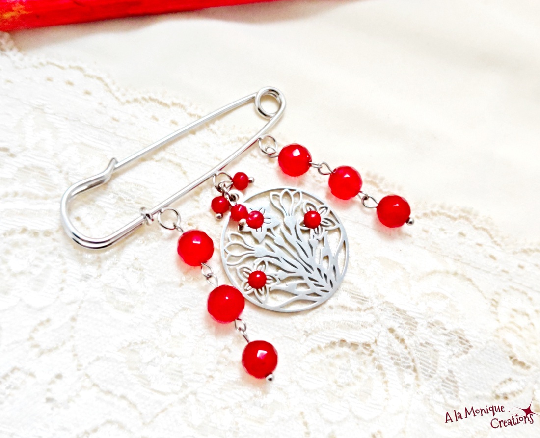 Brosa de iarna cu flori visinii - bijuterii - broșe - Artynos.ro